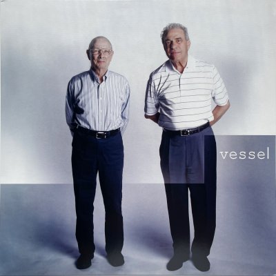 Twenty One Pilots - Vessel