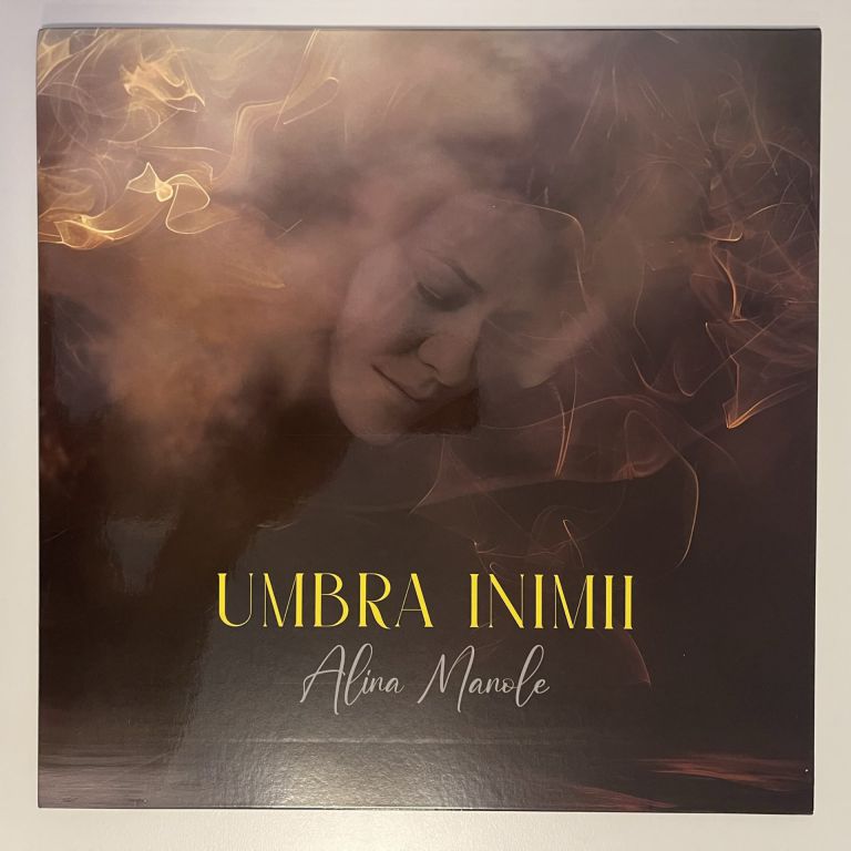 Alina Manole - Umbra Inimii