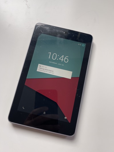 Google Nexus 7"