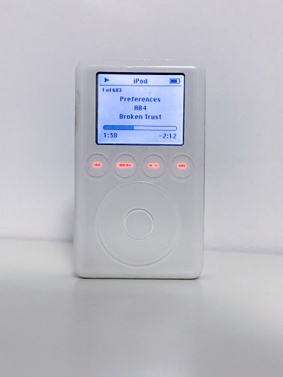 iPod (3rd Gen)