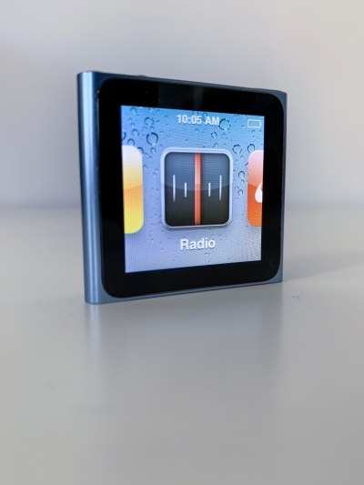 iPod nano (6th Gen – Multitouch/Clip)