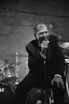 Timpuri Noi - Albele Furtuni